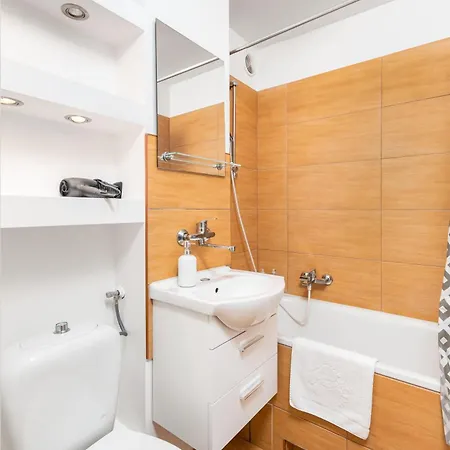 Gornoslaska By Your Freedom ורשה