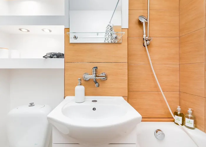 Gornoslaska By Your Freedom * وارسو